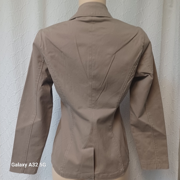 Liz Claiborne Women Size 4 Beige Blazer - Picture 7 of 13